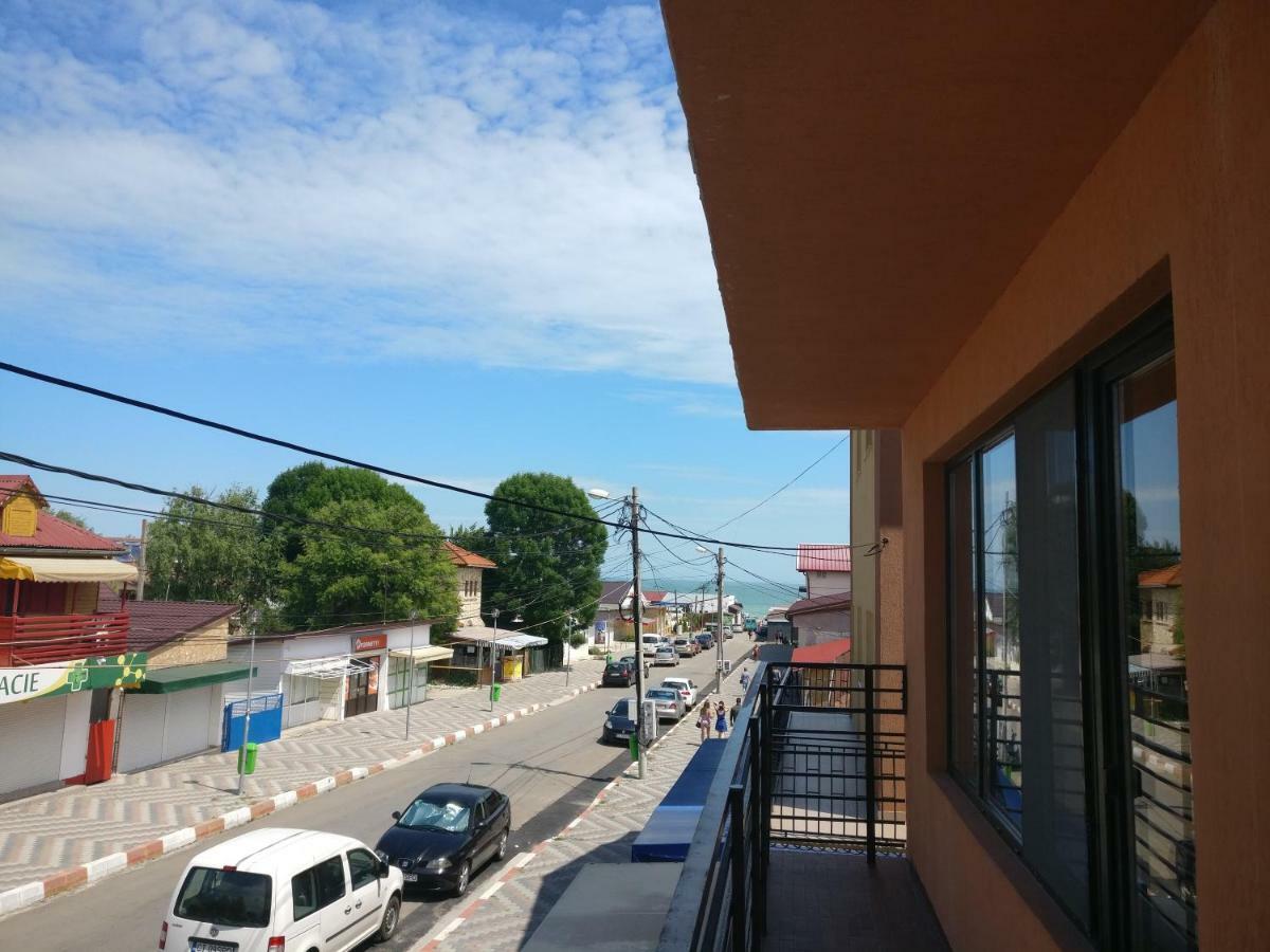 Vila Isabela Hotel Costinesti Exterior photo